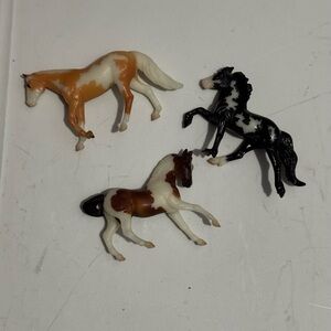 Breyer Stablemates glow in the dark